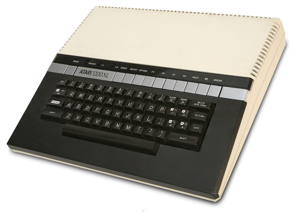 Atari 1200XL Fte: Wikipedia